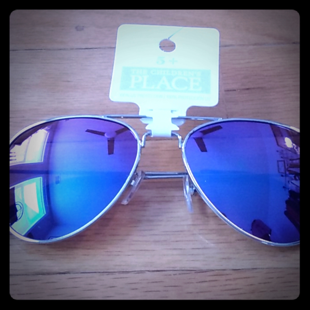 Kids aviator sunglasses